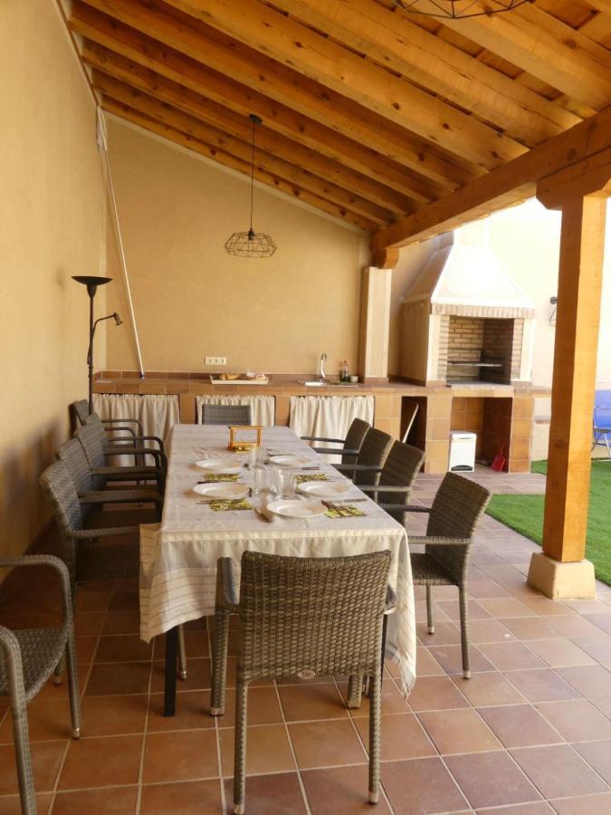 Villa El Rincón de Pilar Disfruta de tu escapada rural disfruta de tu casa Fuentemilanos Exterior foto
